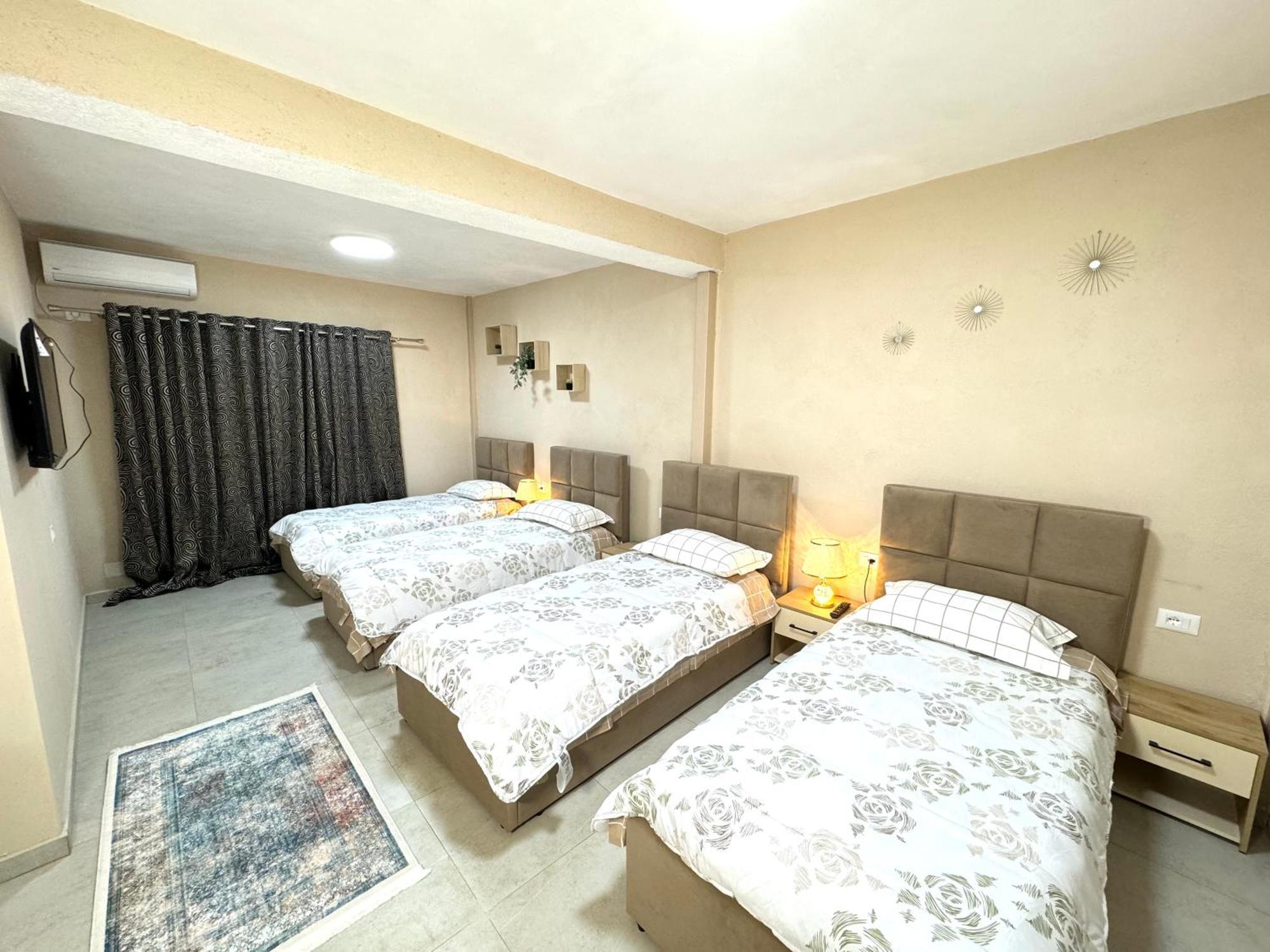 Shkodra Guest House & Trips Gasthof 3*