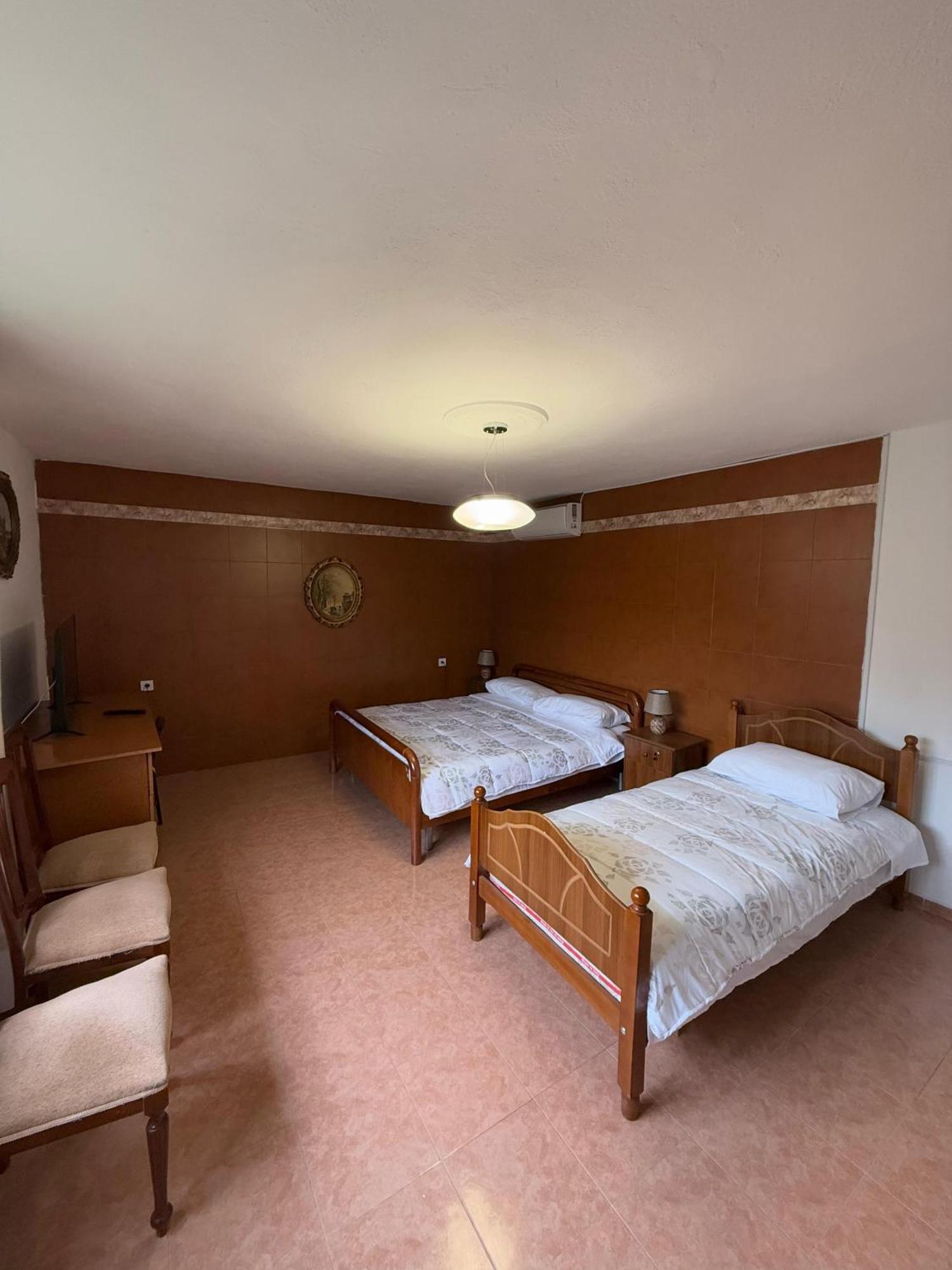 Gasthof Shkodra Guest House & Trips Shkodra