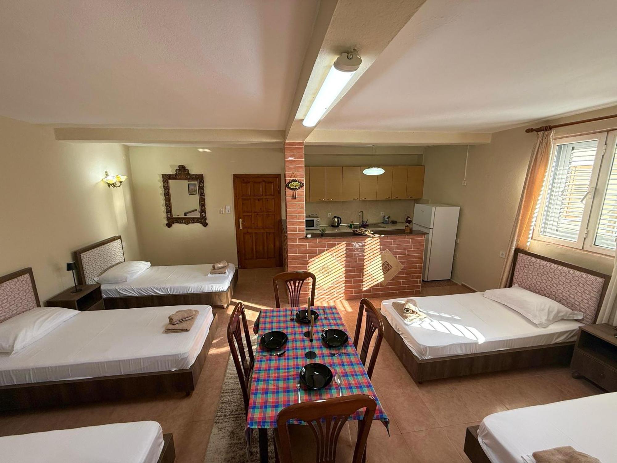 Shkodra Guest House & Trips Shkodra