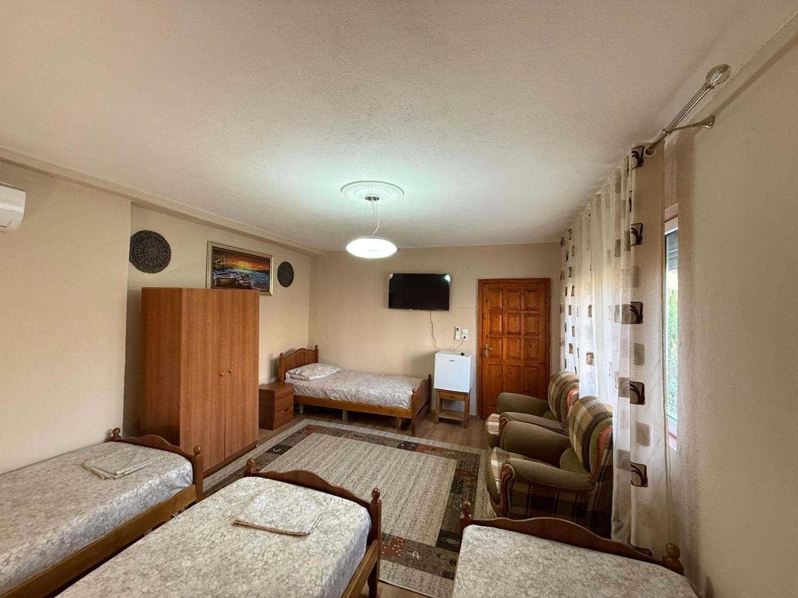 Gasthof Shkodra Guest House & Trips 3*